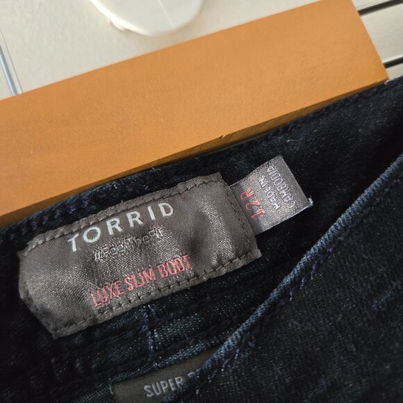 Torrid Luxe slim boot jeans 12R - Picture 4 of 4